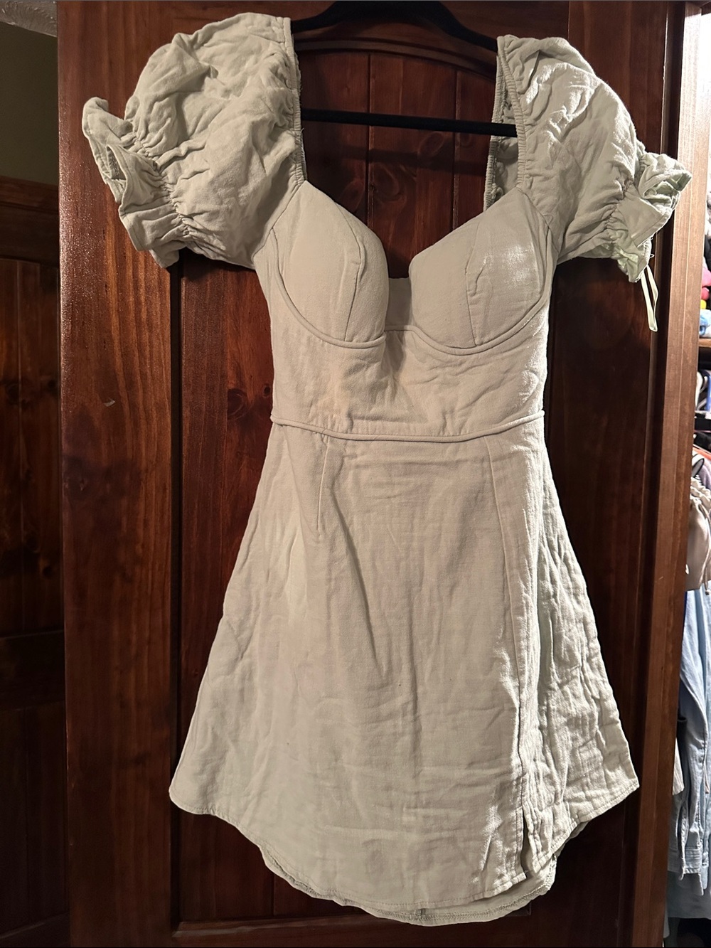 American Threads Puff-Sleeve Sweetheart dress